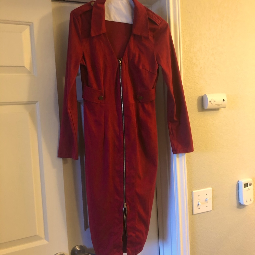 Long sleeved dress suede like
